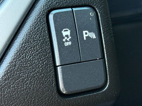 Used 2017 Chevrolet Tahoe LS AWD/4WD image 17