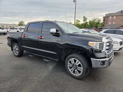 Used 2018 Toyota Tundra 1794 Edition image 3