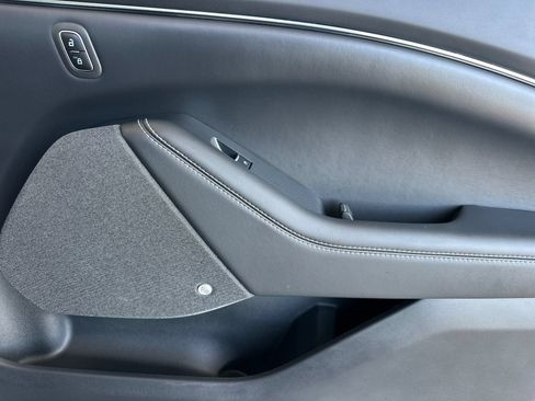 Used 2025 Ford Mustang Mach-E Premium RWD image 23