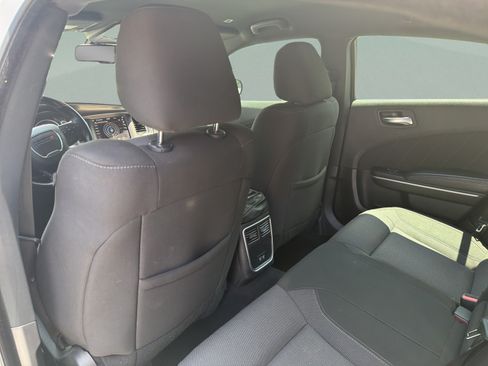 Used 2022 Dodge Charger SXT AWD/4WD image 27