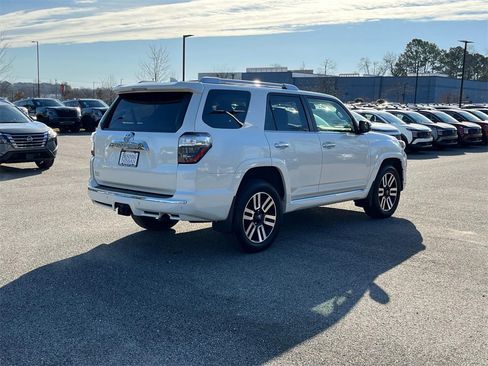 Used 2021 Toyota 4Runner Limited image 5