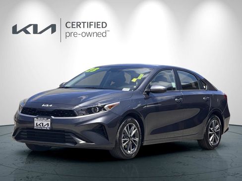 Used 2023 Kia Forte LXS FWD image 8