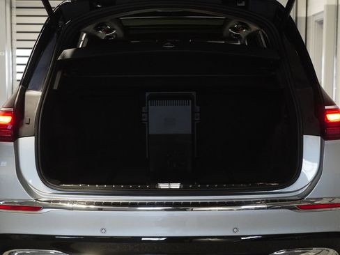 New 2026 Mercedes-Benz Maybach GLS 600 4MATIC image 36