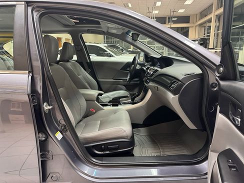 Used 2013 Honda Accord EX-L image 21