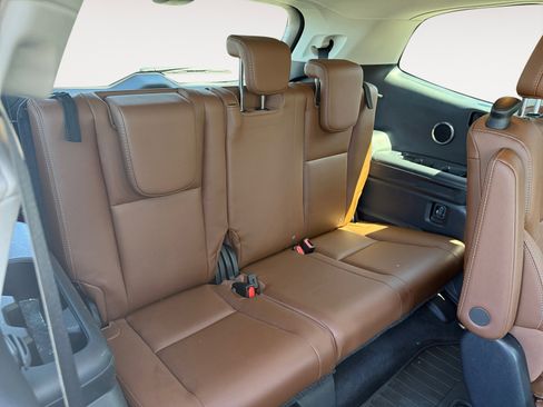 Used 2023 Subaru Ascent Touring image 19