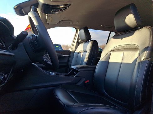 Certified 2023 Jeep Grand Cherokee Limited image 13