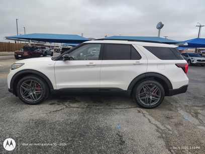 New 2026 Ford Explorer ST-Line w/ ST-Line Street Pack
