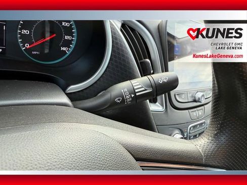 Used 2024 Chevrolet Malibu LT image 36