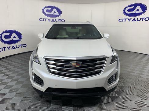 Used 2017 Cadillac XT5 Luxury FWD image 9