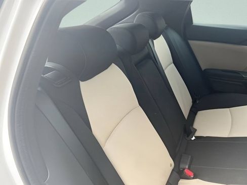 Used 2018 Honda Civic EX image 9