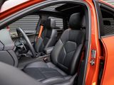 Certified 2025 Porsche Macan image 5