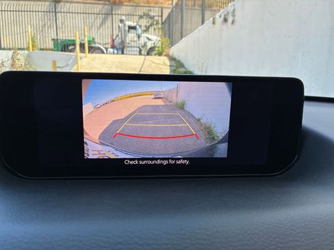 Used 2025 MAZDA CX-50 AWD 2.5 S w/ Premium Package image 25