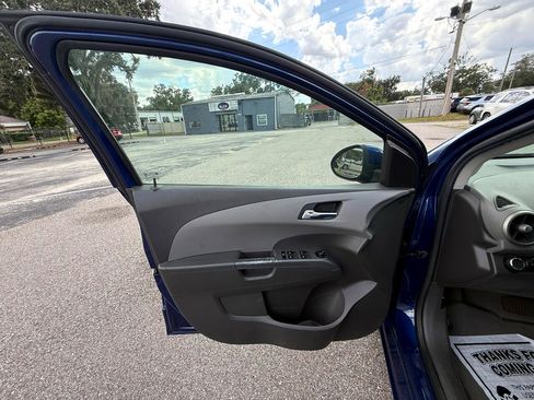 Used 2013 Chevrolet Sonic LT image 14