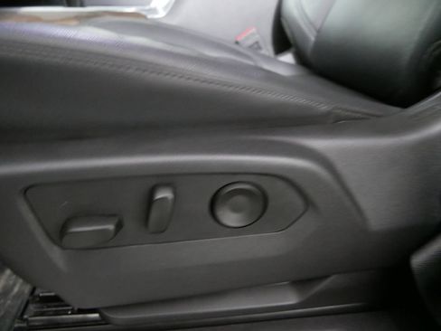 Used 2025 Chevrolet Silverado 1500 RST w/ Convenience Package II AWD/4WD image 19