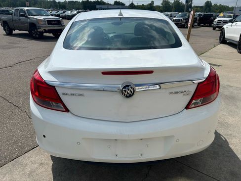 Used 2011 Buick Regal CXL FWD image 6