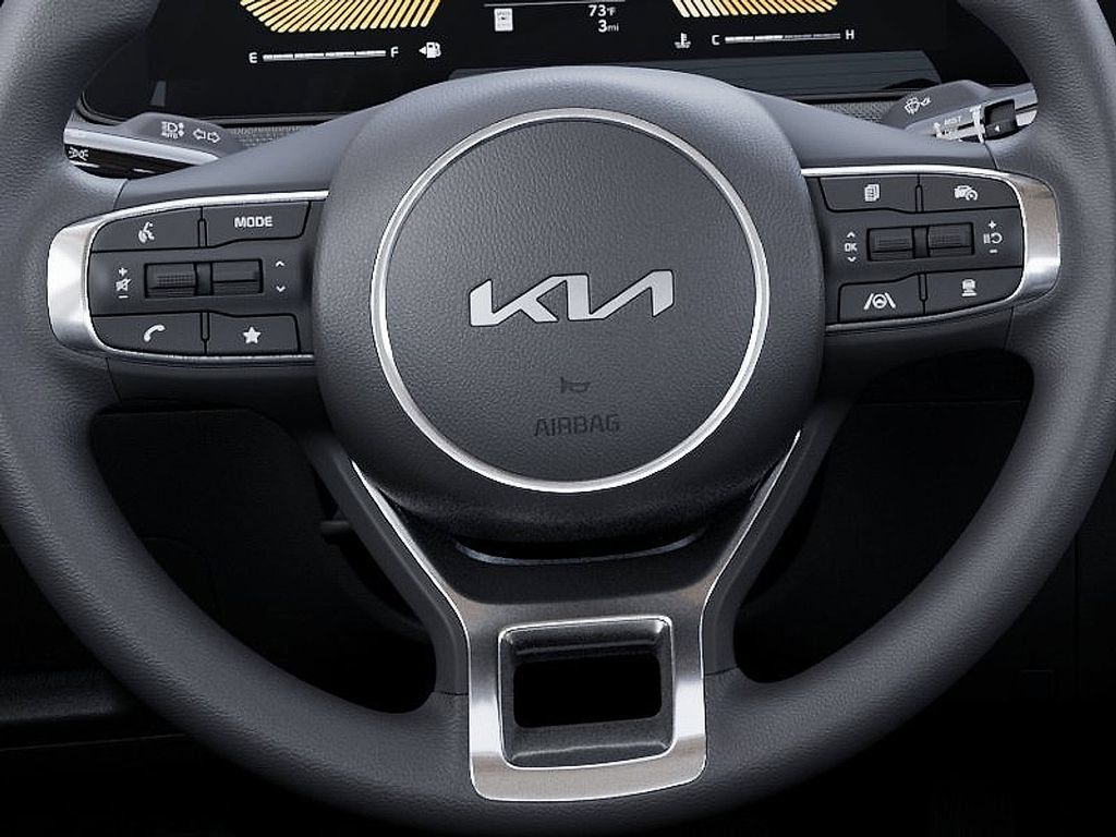 New 2026 Kia K5 LXS FWD image 22