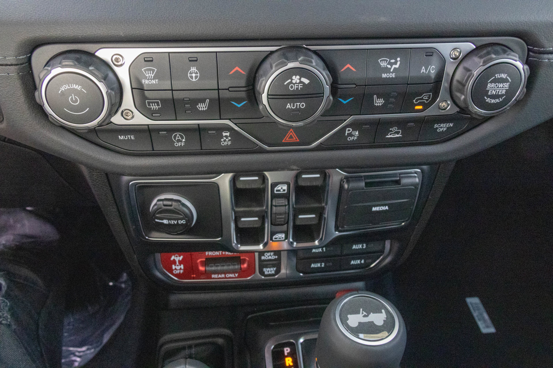New 2027 Jeep Wrangler Unlimited Rubicon AWD/4WD image 26