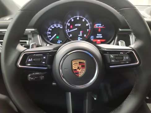 New 2026 Porsche Macan GTS image 16