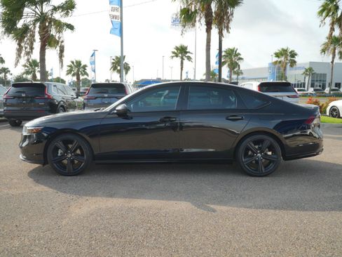 Used 2023 Honda Accord Sport image 15