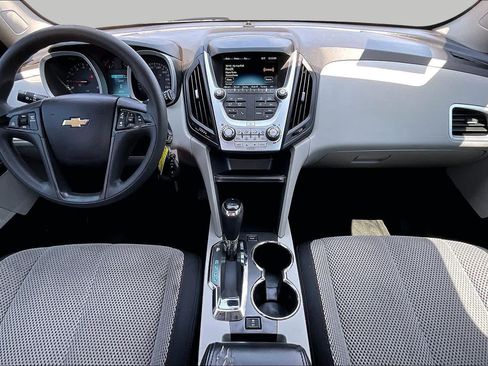 Used 2016 Chevrolet Equinox LS FWD image 14