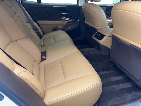 Used 2020 Lexus LS 500 image 39
