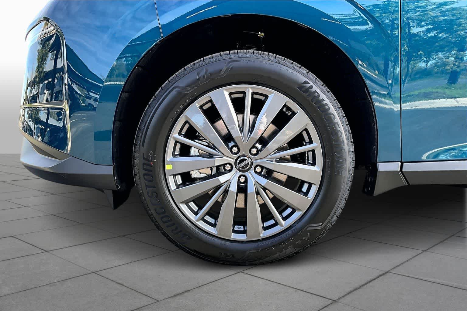 New 2026 Nissan Murano SL w/ Comfort Package AWD/4WD image 11