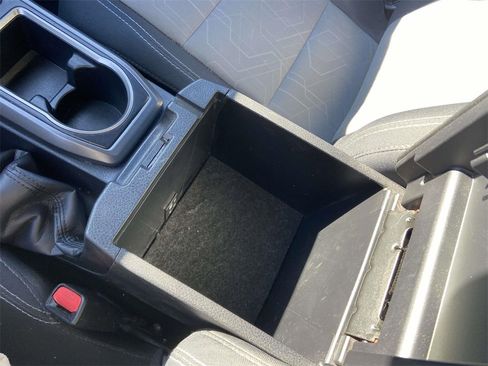 Used 2022 Toyota Tacoma TRD Sport image 22