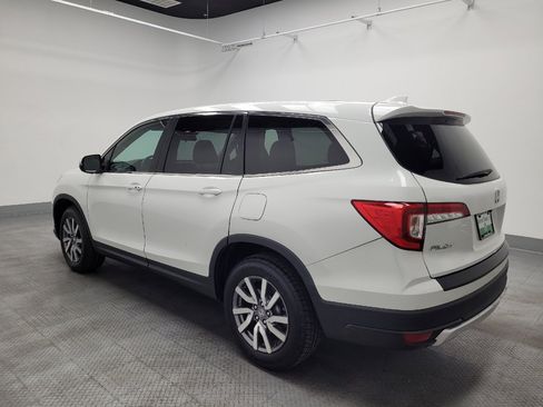Used 2020 Honda Pilot EX image 3
