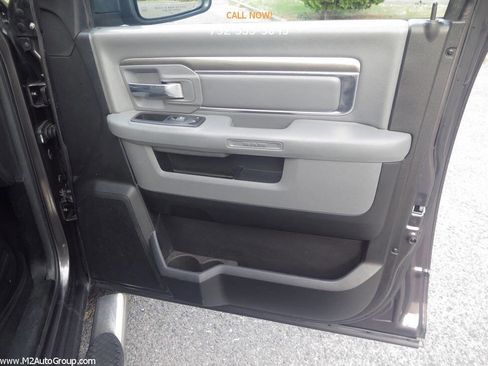 Used 2018 RAM 1500 Big Horn image 31