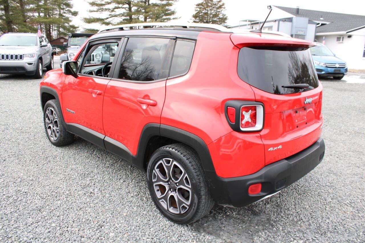 Used 2017 Jeep Renegade Limited AWD/4WD image 9