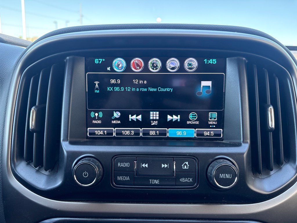 Used 2018 Chevrolet Colorado Z71 AWD/4WD image 19