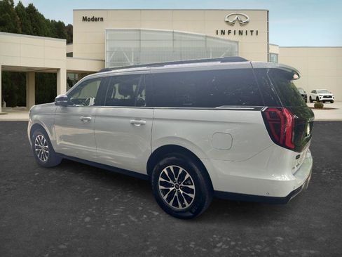 Used 2025 Ford Expedition Max Platinum AWD/4WD image 6