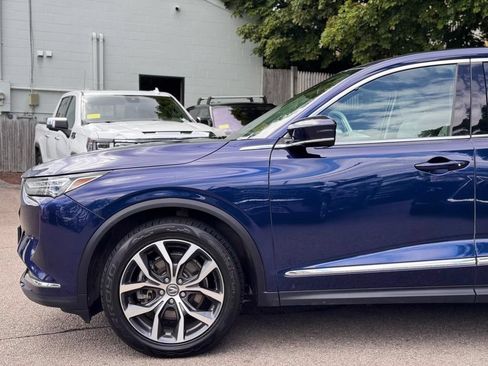 Used 2023 Acura MDX w/ Technology Package AWD/4WD image 10