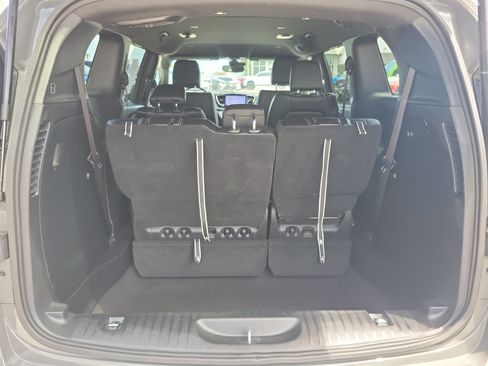 Used 2025 Chrysler Pacifica Select FWD image 7