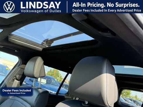 Used 2025 Hyundai Santa Fe Calligraphy AWD/4WD image 16