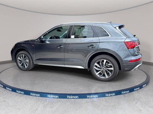 Used 2023 Audi Q5 2.0T Premium w/ Convenience Package AWD/4WD image 9