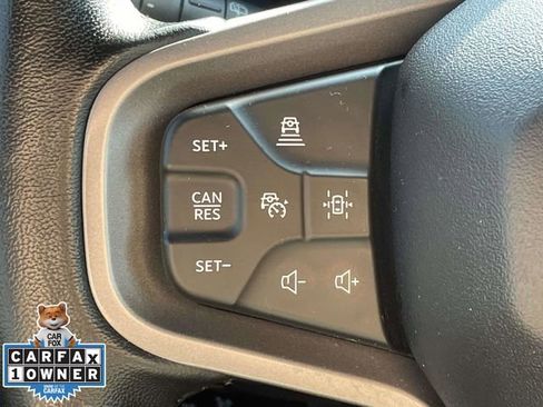 Certified 2025 Ford Bronco Badlands AWD/4WD image 19