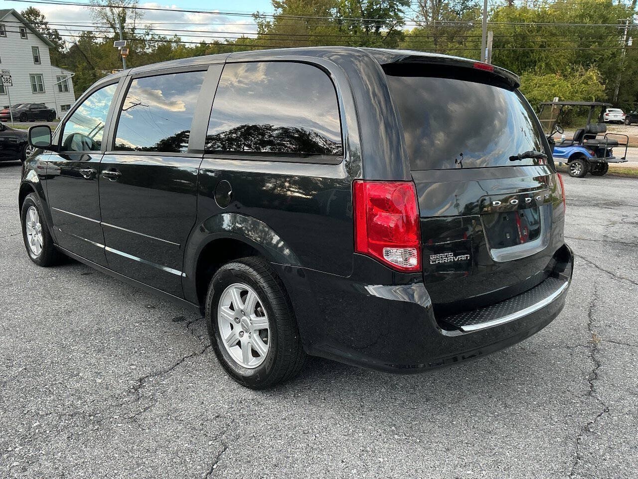 Used 2012 Dodge Grand Caravan SE FWD image 6