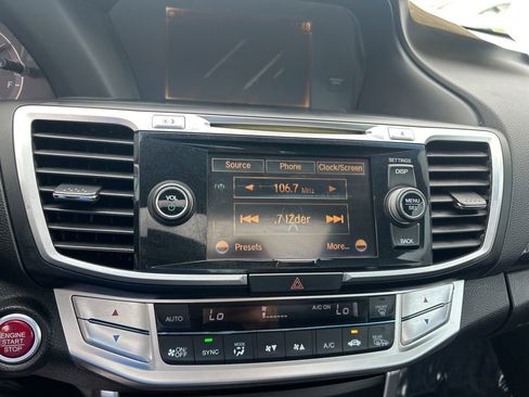 Used 2013 Honda Accord EX image 30