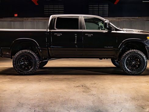 Used 2025 RAM 1500 Big Horn image 11