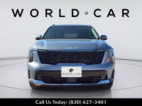 Used 2025 Kia Sorento EX image 9