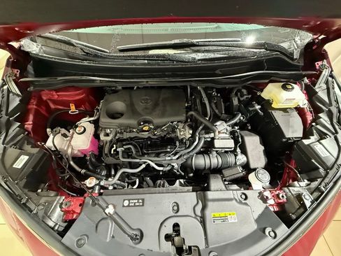 Certified 2025 Toyota Sienna XSE image 12