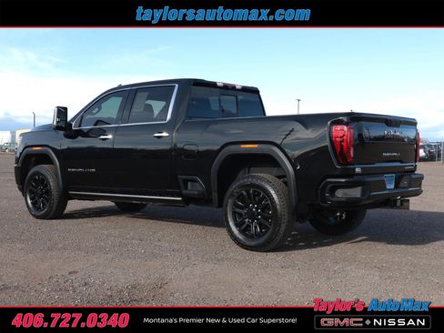 Used 2023 GMC Sierra 3500 Denali w/ Denali Black Diamond Edition image 56