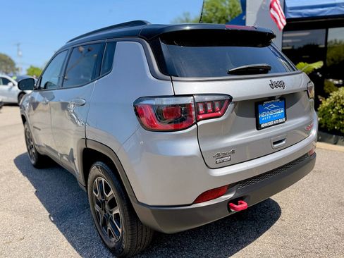 Used 2019 Jeep Compass Trailhawk w/ Cold Weather Group AWD/4WD image 19