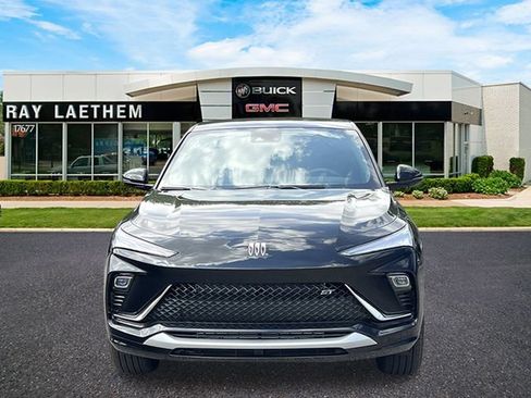 New 2026 Buick Envista Sport Touring w/ Convenience I Package FWD image 8