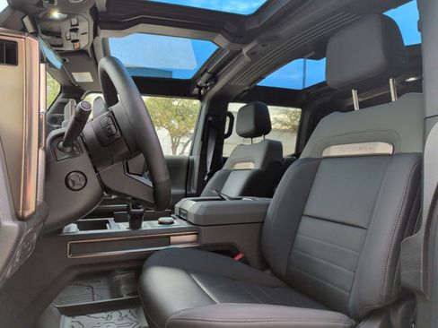 Used 2024 GMC Hummer EV 3X w/ Extreme Off-Road Package image 15