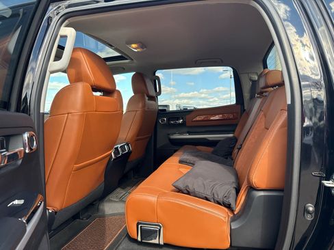 Used 2019 Toyota Tundra 1794 Edition AWD/4WD image 6