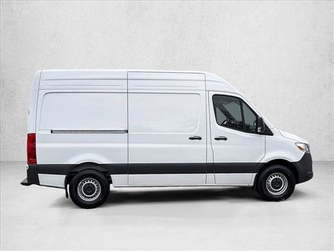 Used 2026 Mercedes-Benz Sprinter 2500 image 4