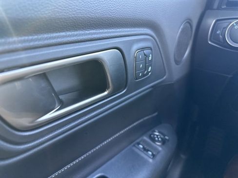 Used 2020 Ford Mustang Shelby GT500 w/ Technology Package image 20