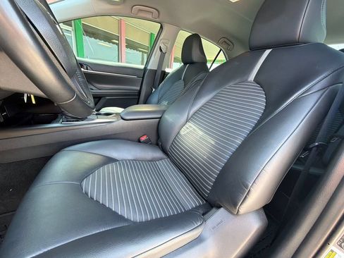 Used 2023 Toyota Camry SE FWD image 20
